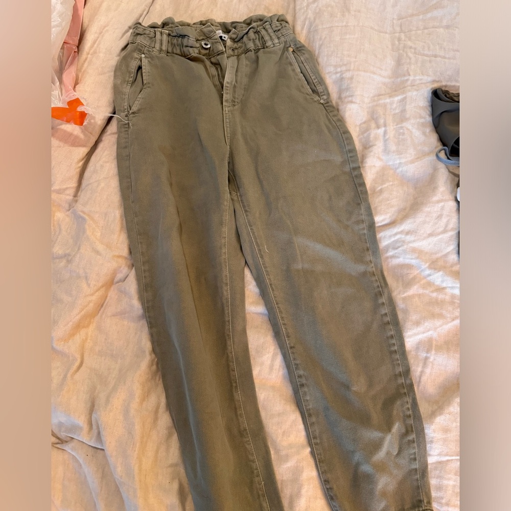 Zara olive jeans : size 4